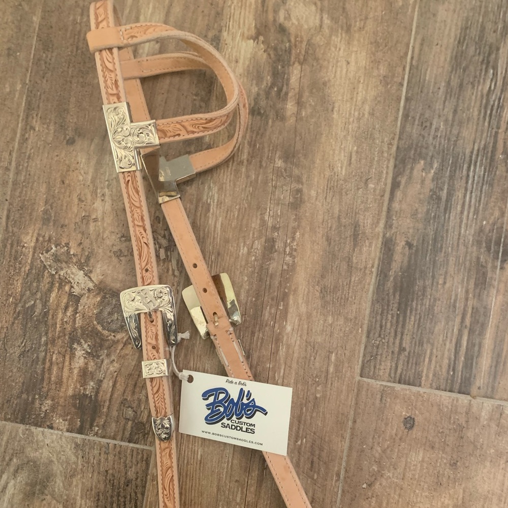 Bob’s Custom Saddles Headatall